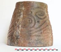 Stand with grooved decoration (Late Neolithic II)