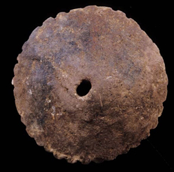 Clay spindle whorl; Late Neolithic II.