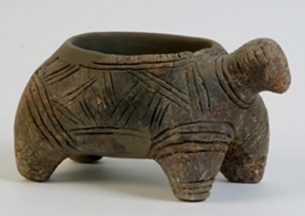 Zoomorphic vessel with incised decoration; Late Neolithic II.